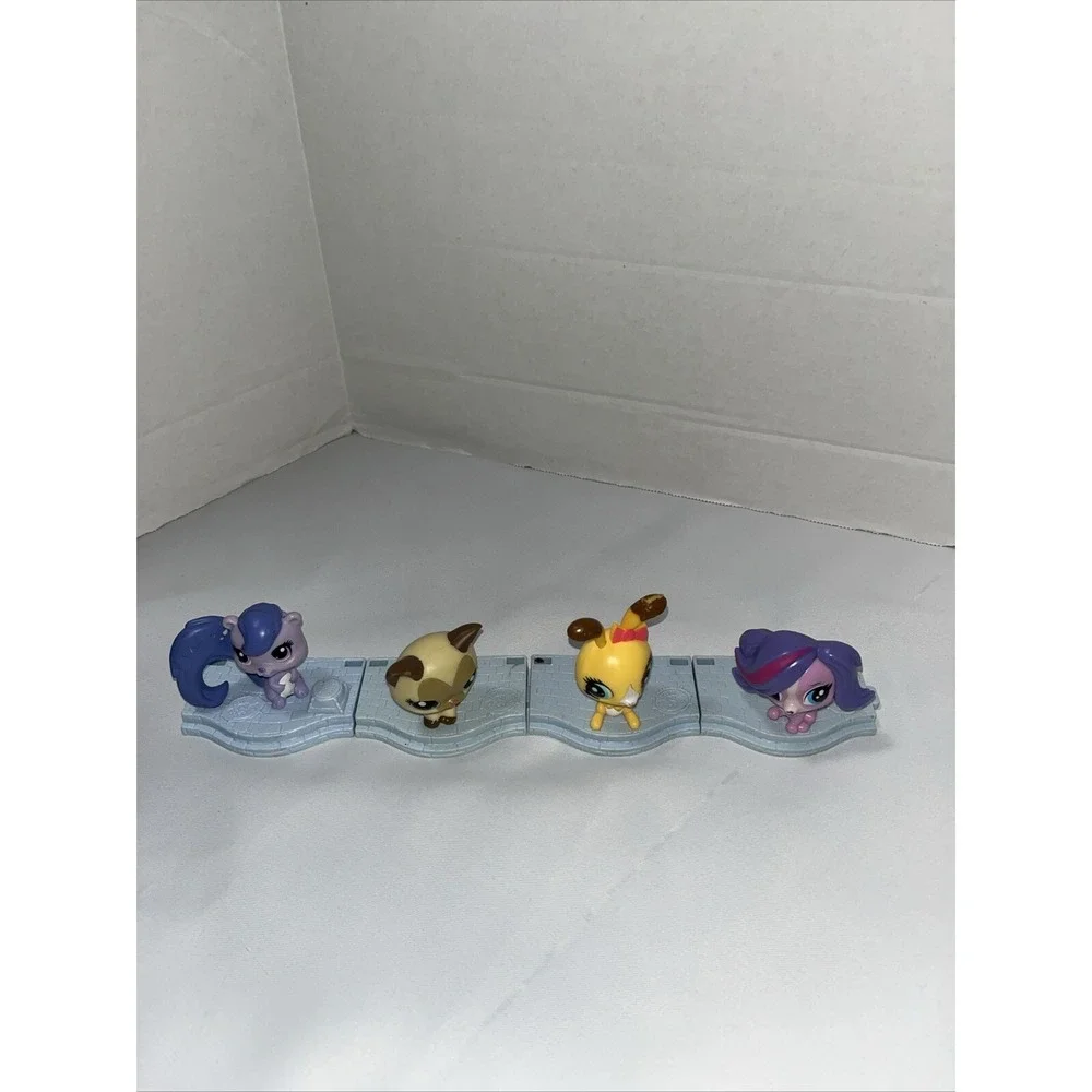 McDonald's Littlest Pet Shop Bobblehead Toys , Connecting Lot Of 4
